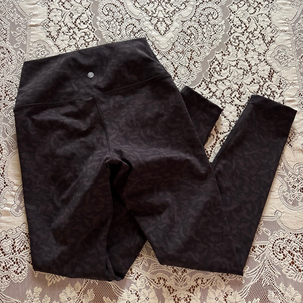 black camo leggings crz yoga size xs